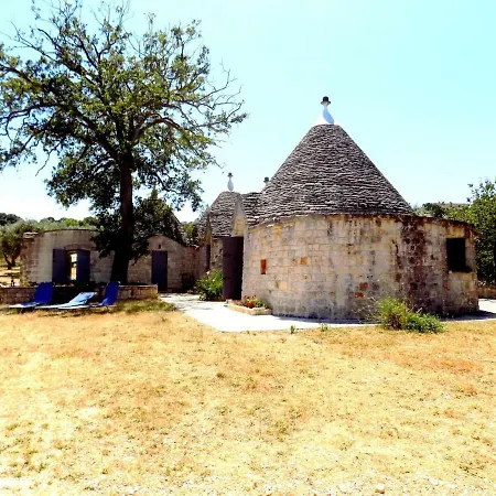 Trulli Della Torre - *