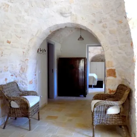 Trulli Della Torre - *